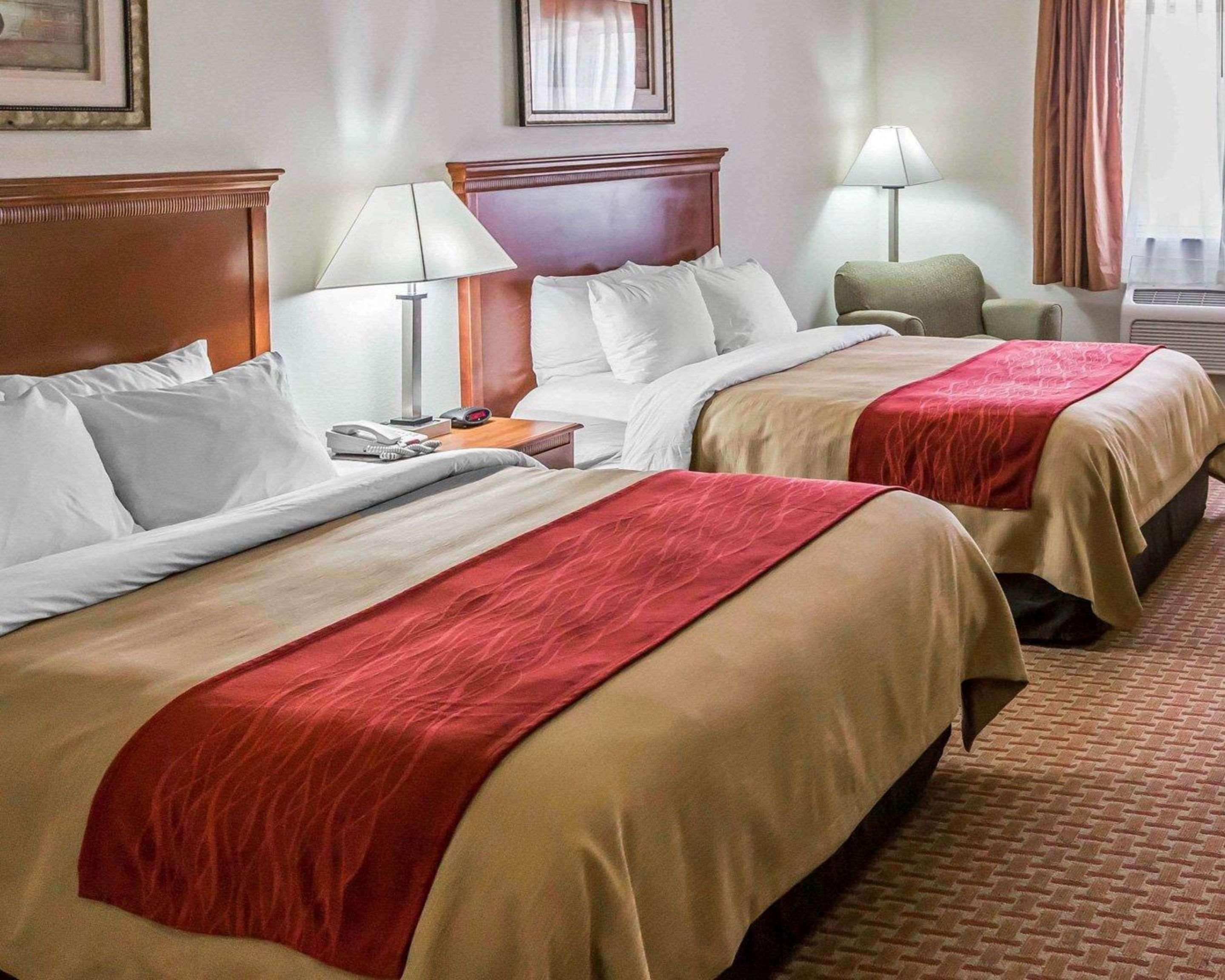 Comfort Inn Hebron-Lowell Area Dinwiddie Екстер'єр фото