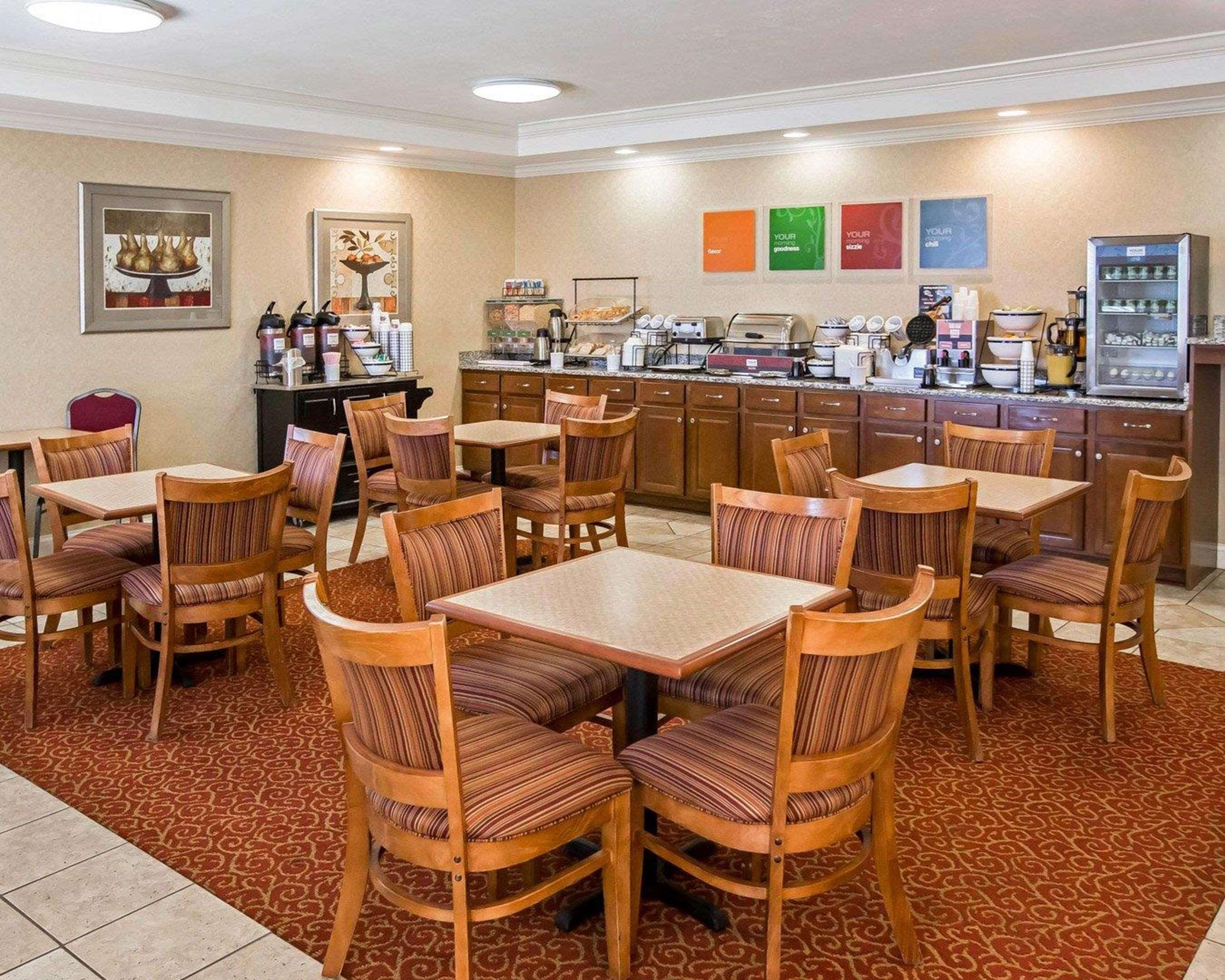 Comfort Inn Hebron-Lowell Area Dinwiddie Екстер'єр фото