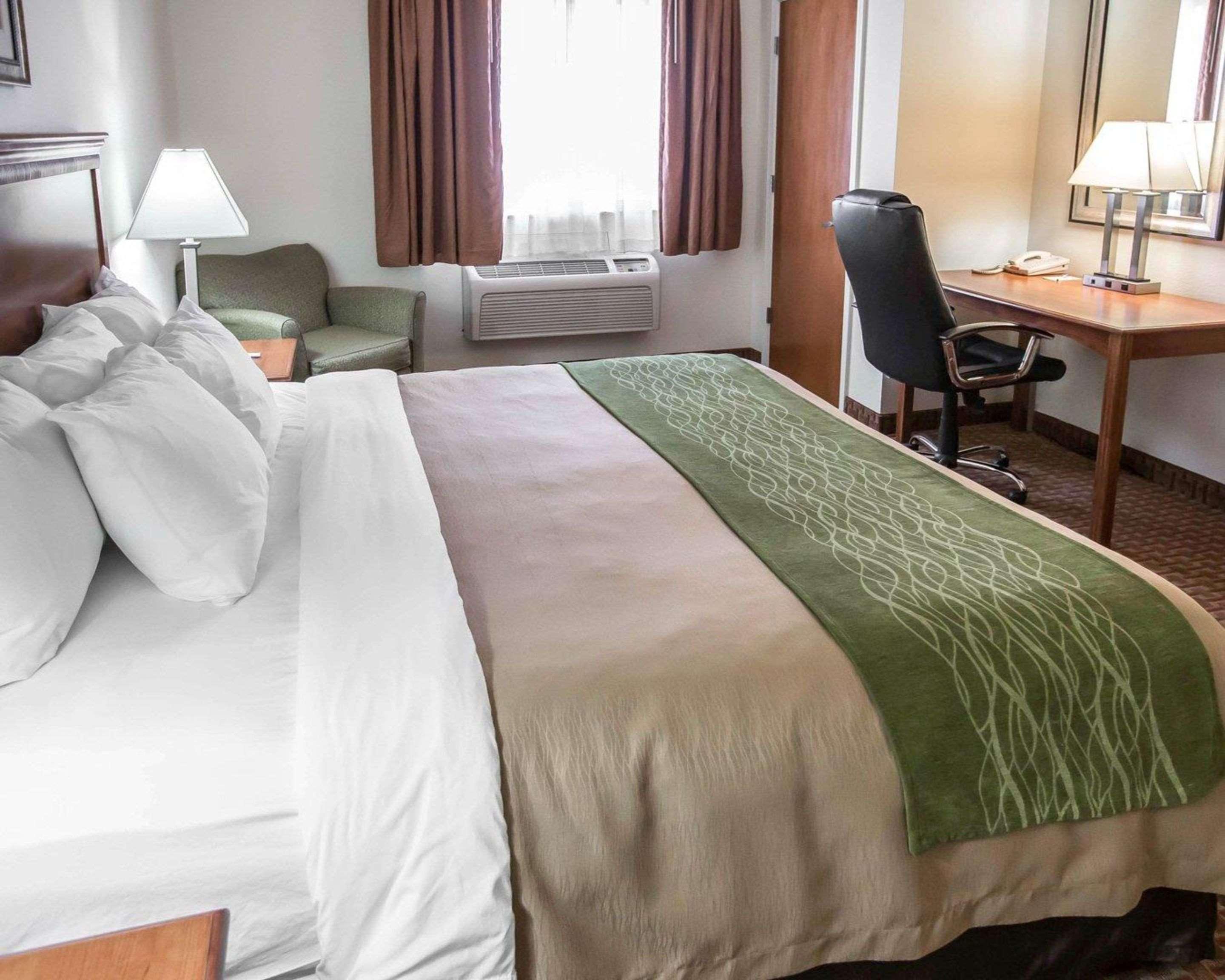 Comfort Inn Hebron-Lowell Area Dinwiddie Екстер'єр фото