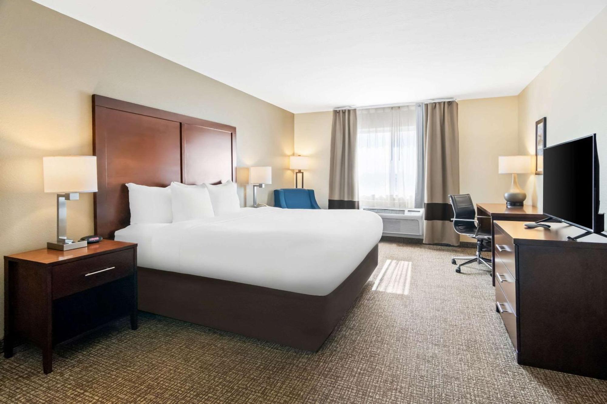 Comfort Inn Hebron-Lowell Area Dinwiddie Екстер'єр фото